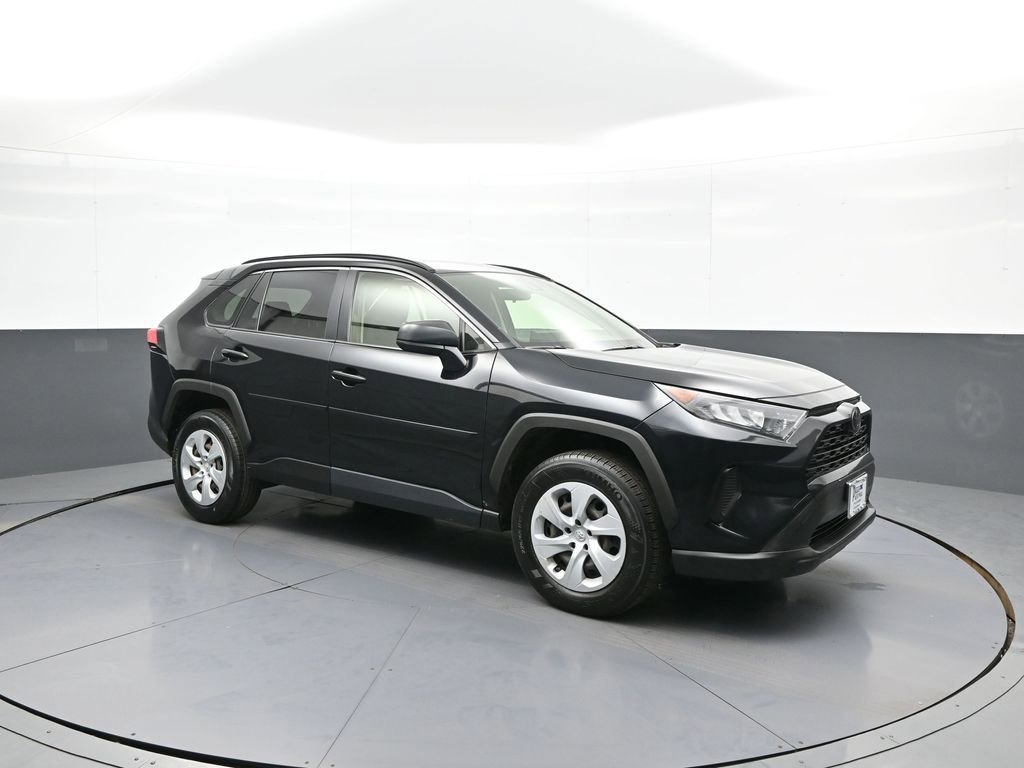 Used 2019 Toyota RAV4 LE w/ All Weather Liner Package AWD/4WD image 4