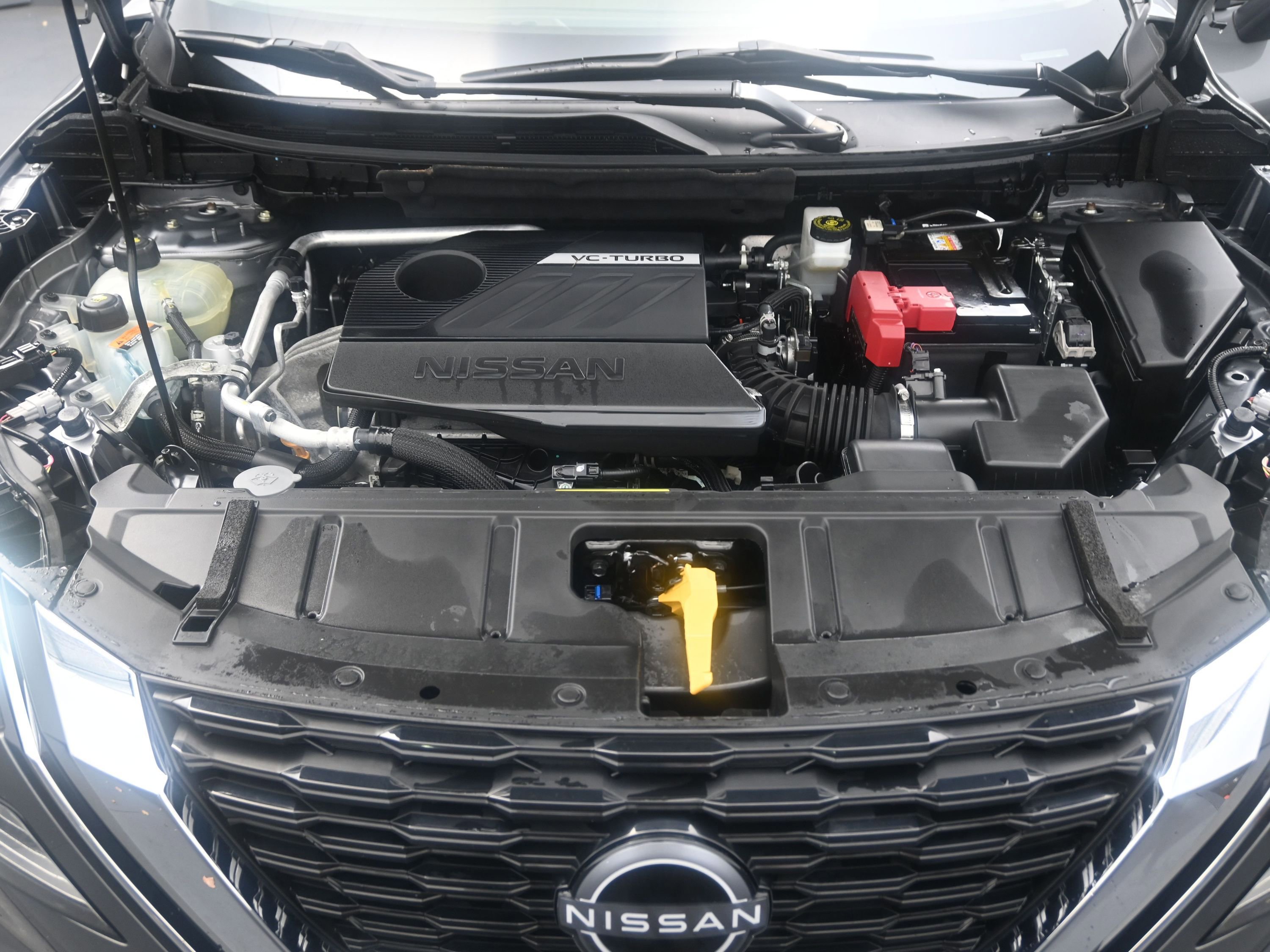 Certified 2023 Nissan Rogue SV image 22