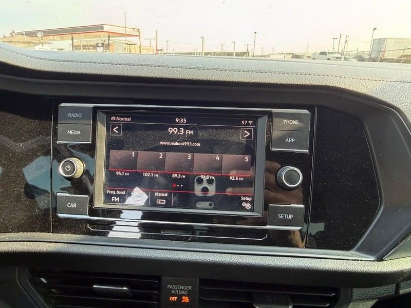 Used 2019 Volkswagen Jetta GLI image 11