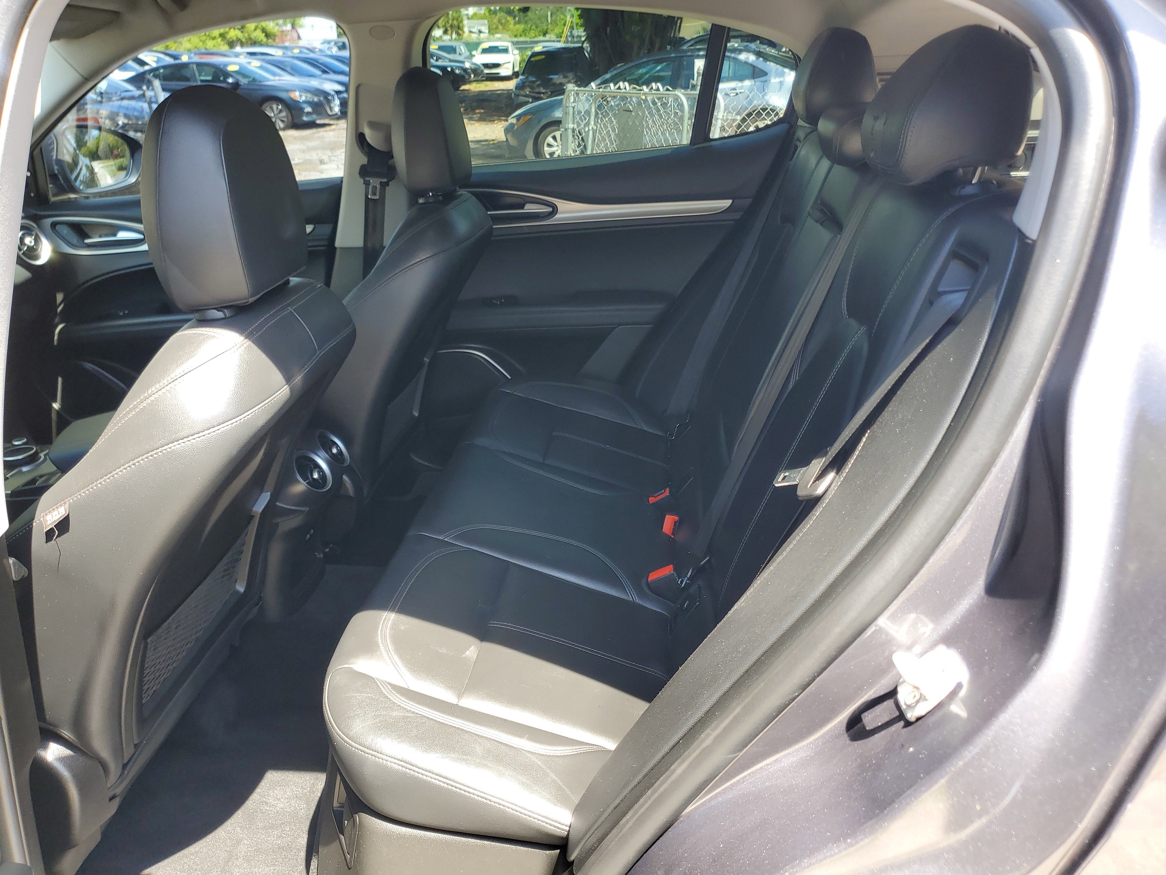 Used 2018 Alfa Romeo Stelvio Sport w/ Quick Order Package 22J Sport image 11