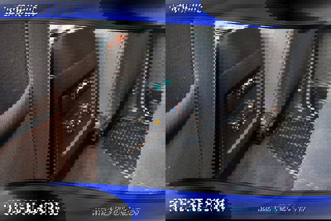 Used 2017 Ford Expedition XLT image 15