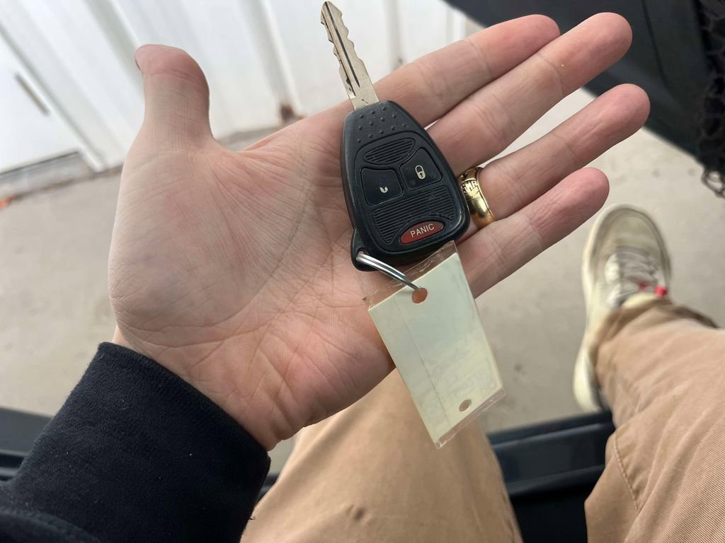 Used 2017 Jeep Wrangler Rubicon w/ Power Convenience Group image 17