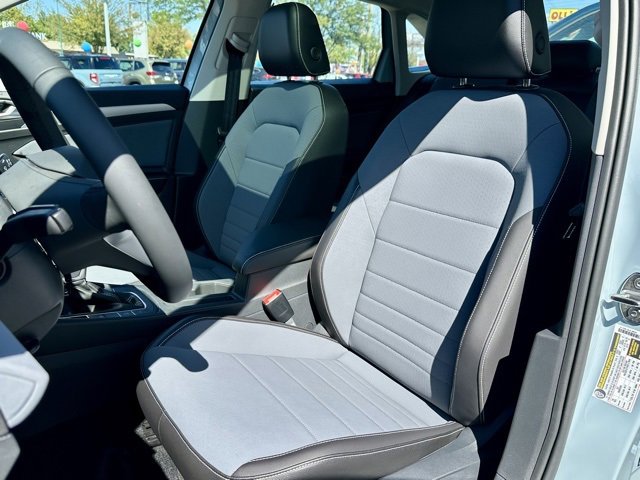 New 2026 Volkswagen Jetta SE image 13
