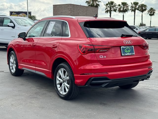 Used 2024 Audi Q3 2.0T Premium AWD/4WD image 2