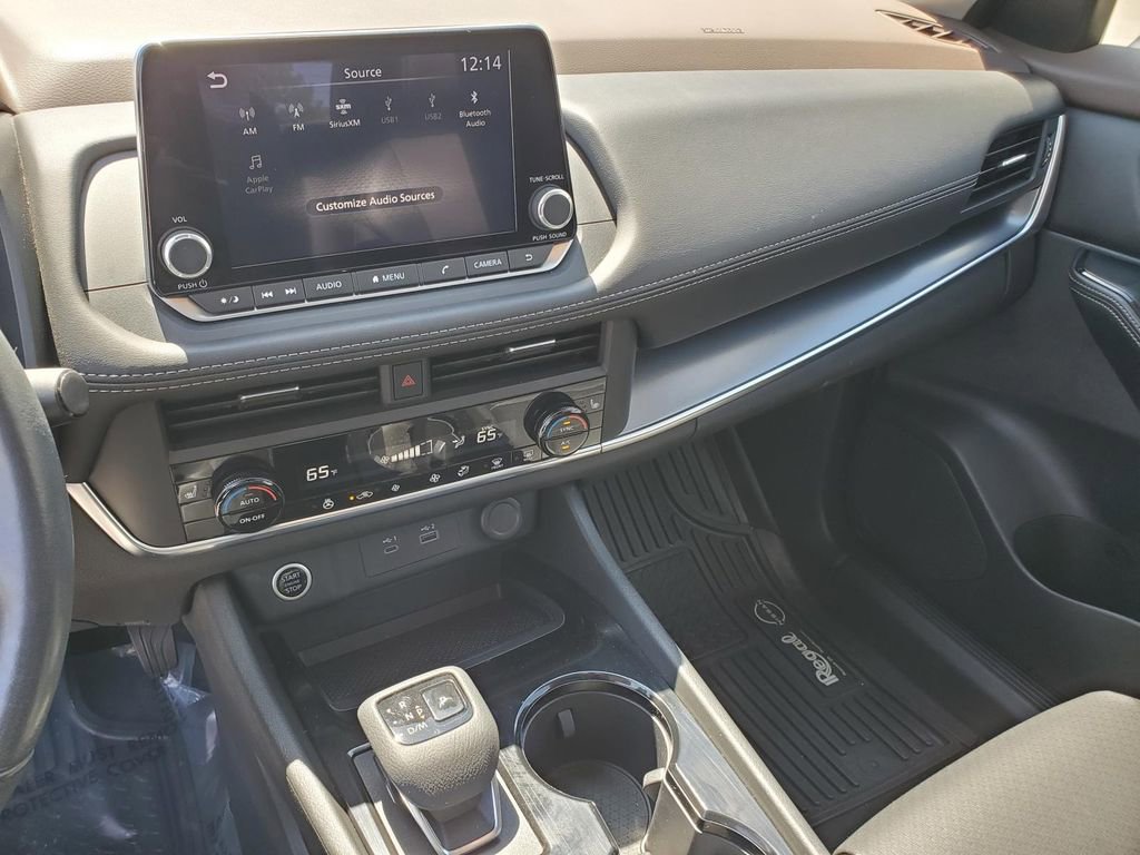 Certified 2023 Nissan Rogue SV w/ SV Premium B Package FWD image 27