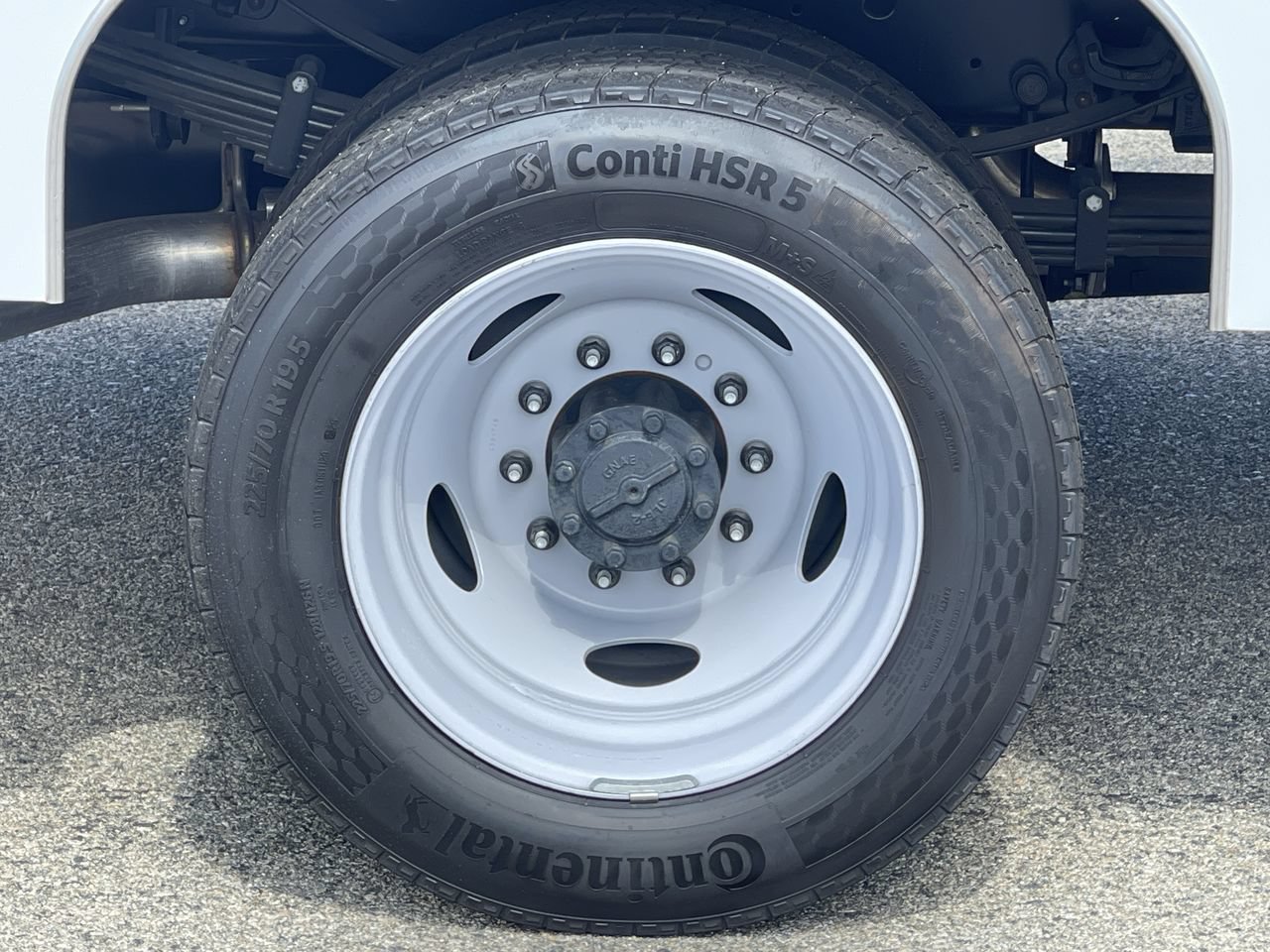 New 2026 Ford F550 4x4 Crew Cab Super Duty image 11