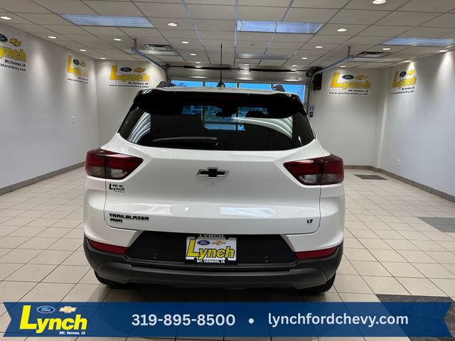 New 2026 Chevrolet TrailBlazer LT w/ Midnight Edition AWD/4WD image 16