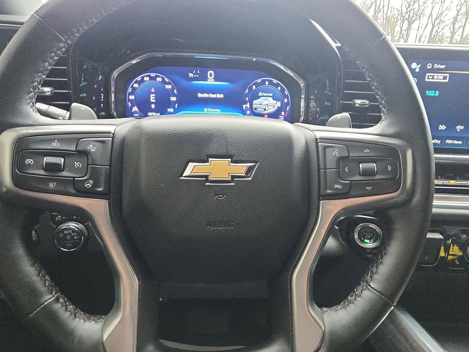 Used 2023 Chevrolet Silverado 1500 LTZ AWD/4WD image 15