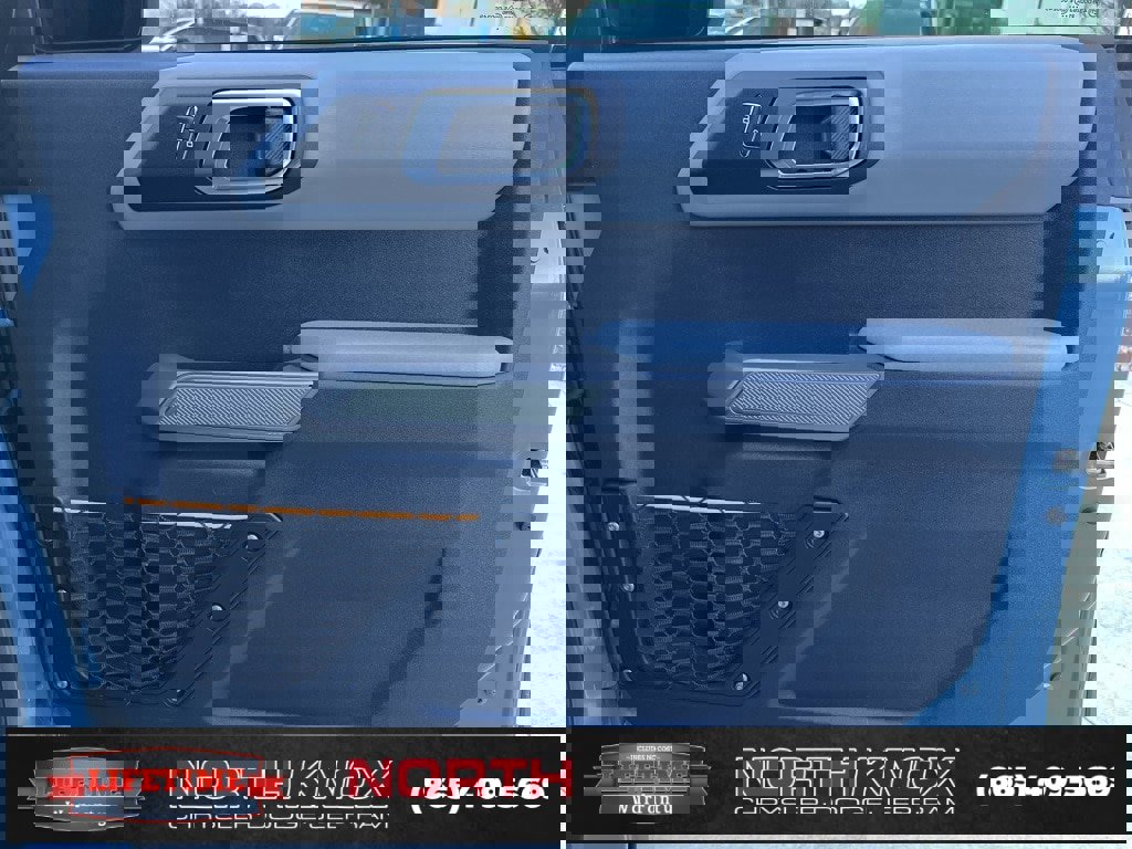 Used 2021 Ford Bronco Badlands image 26