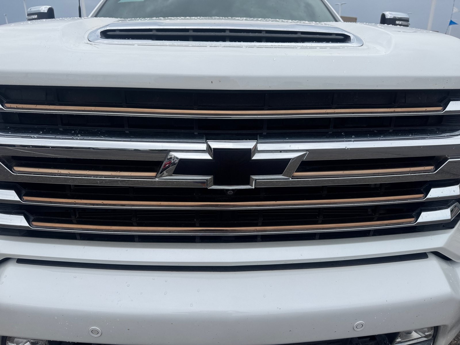Used 2022 Chevrolet Silverado 2500 High Country AWD/4WD image 23