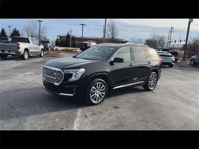 Certified 2022 GMC Terrain Denali w/ Denali Premium Package image 4