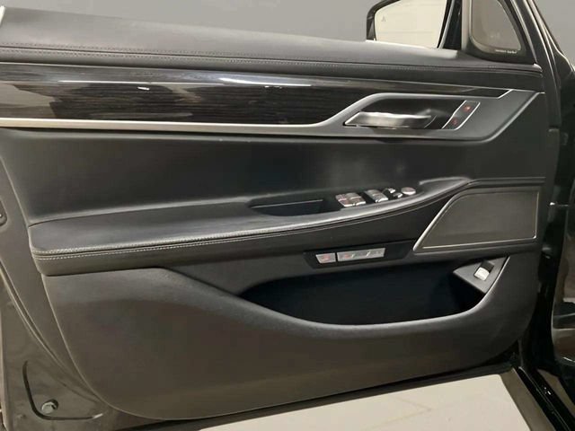 Used 2017 BMW 740i RWD image 30