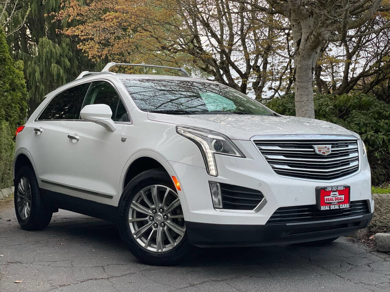 Used 2019 Cadillac XT5 Luxury image 2