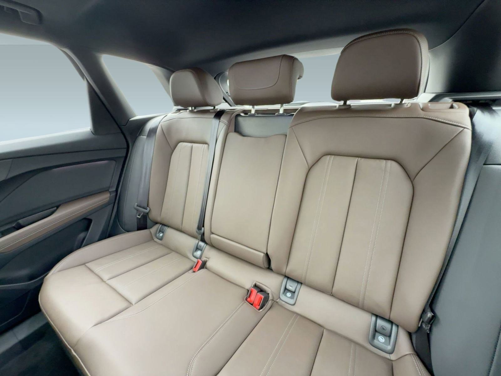 New 2026 Audi Q4 e-tron Premium Plus image 27