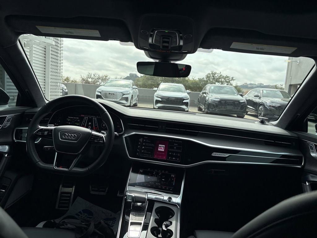 Used 2024 Audi RS 6 performance image 16