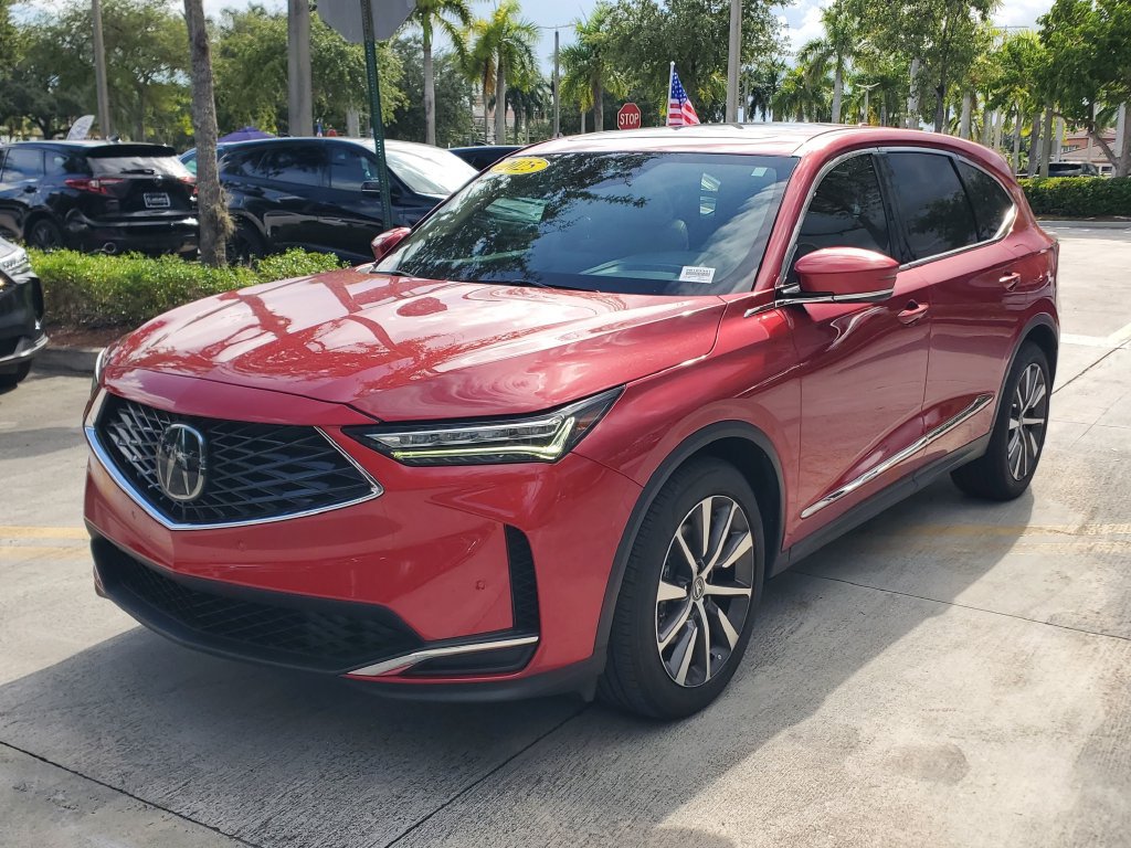 Certified 2025 Acura MDX w/ Technology Package FWD image 3