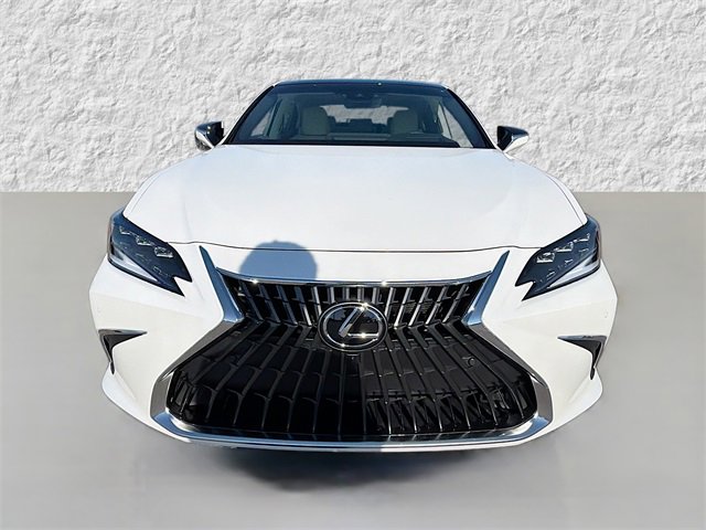 New 2025 Lexus ES 350 Ultra Luxury image 8