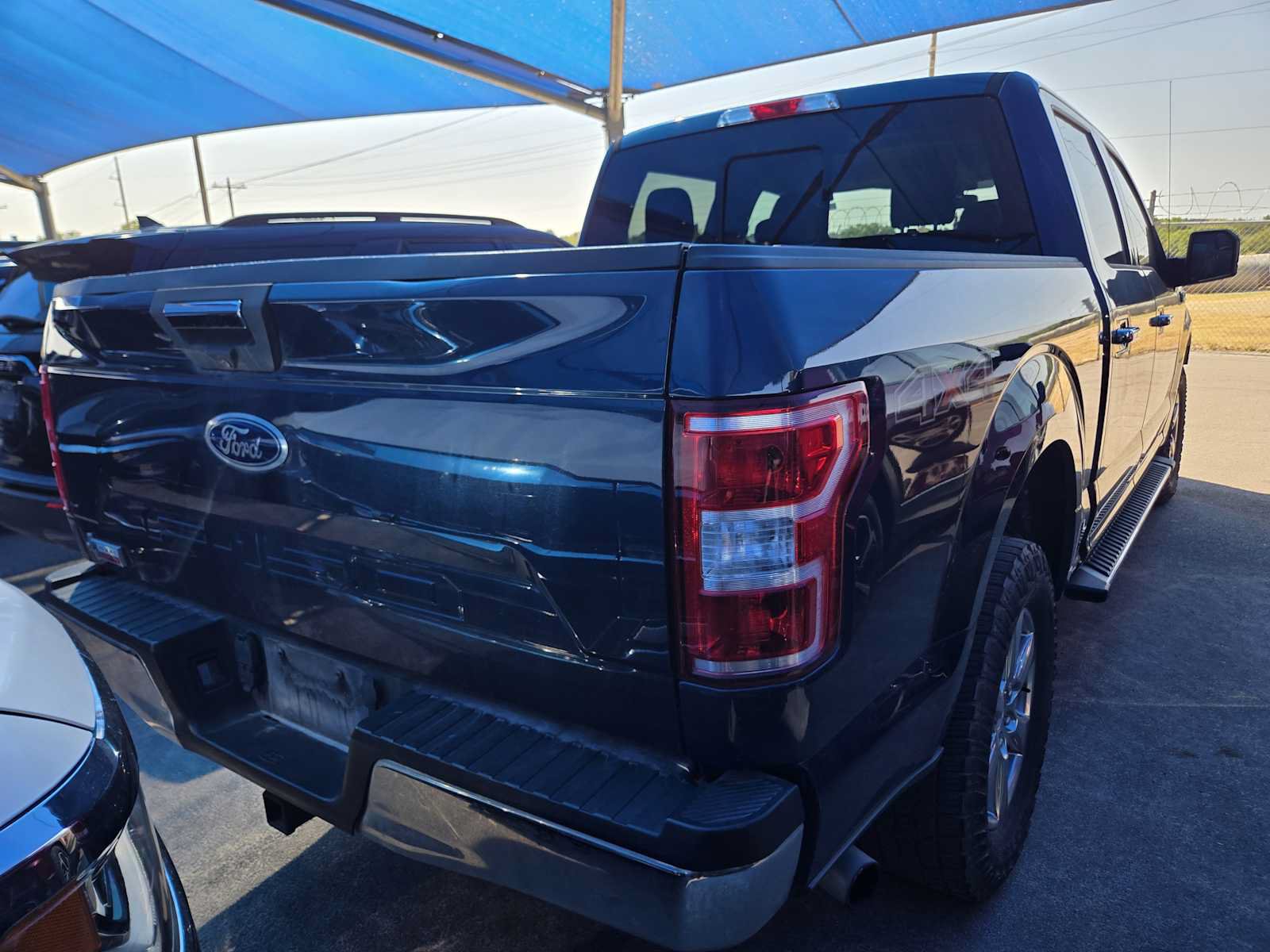 Used 2019 Ford F150 XLT w/ Equipment Group 302A Luxury AWD/4WD image 4
