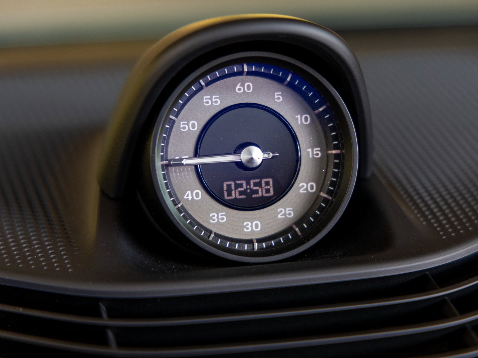 Certified 2025 Porsche Taycan Turbo S image 32