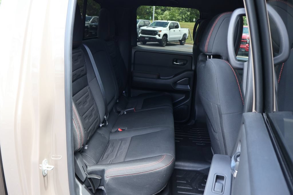 Used 2024 Nissan Frontier PRO-4X w/ Off-Road Protection Package AWD/4WD image 22