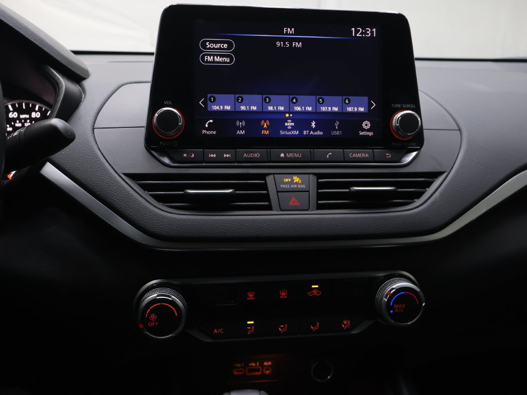 Used 2019 Nissan Altima 2.5 S FWD image 22