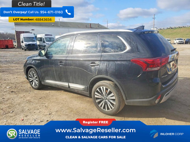 Used 2020 Mitsubishi Outlander SEL FWD image 3