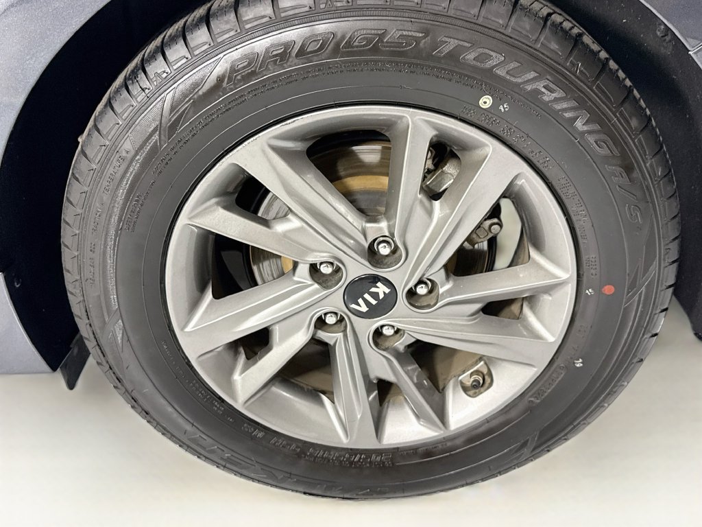Used 2019 Kia Optima LX FWD image 31