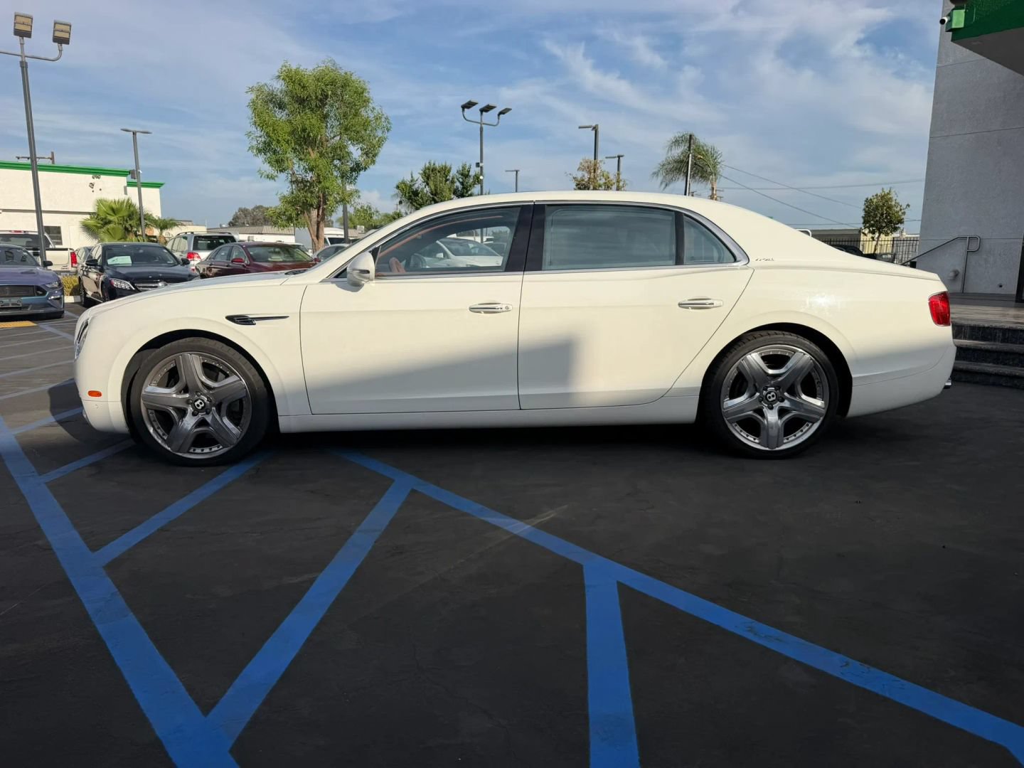 Used 2014 Bentley Flying Spur W12 AWD/4WD image 4