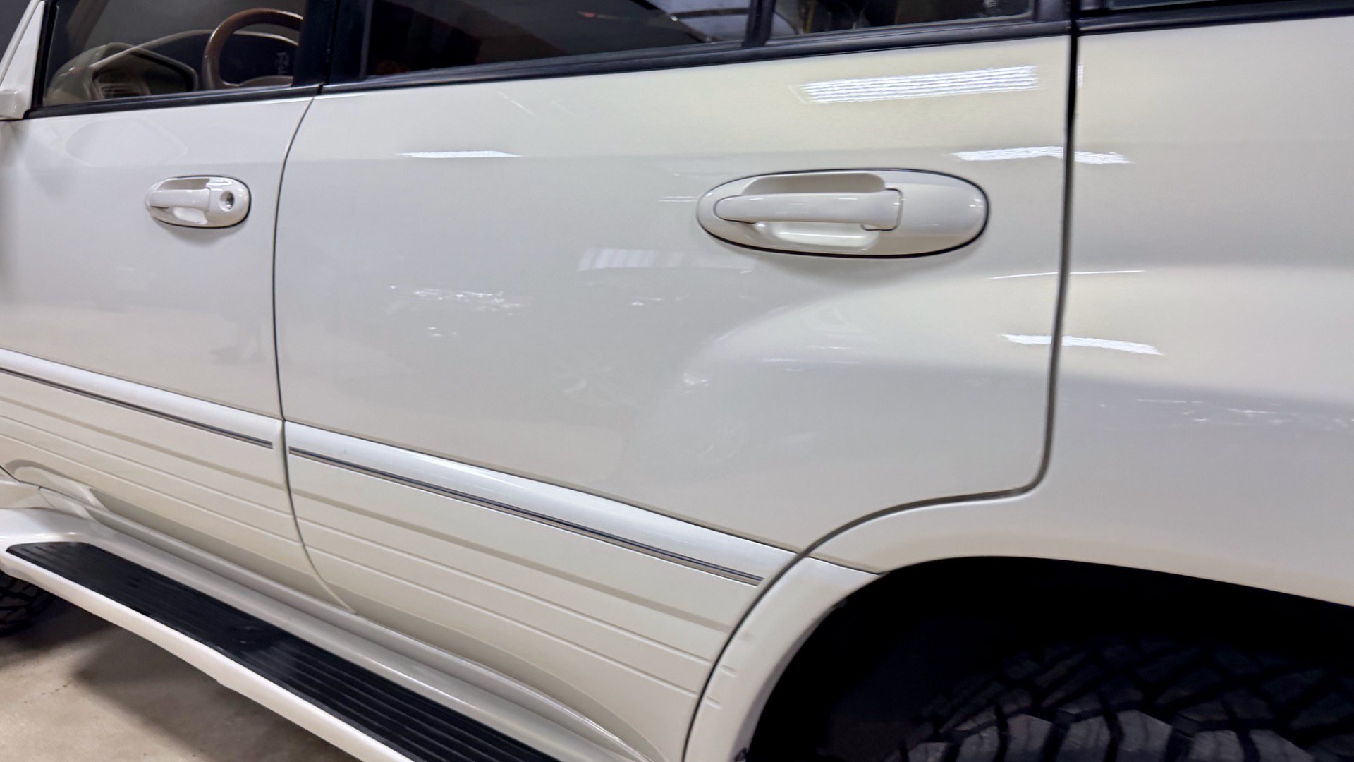 Used 2000 Lexus LX 470 4WD image 22