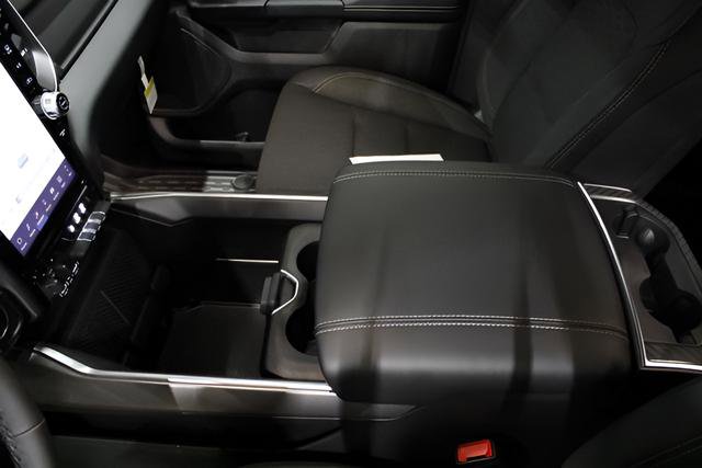 New 2026 RAM 1500 Big Horn AWD/4WD image 19