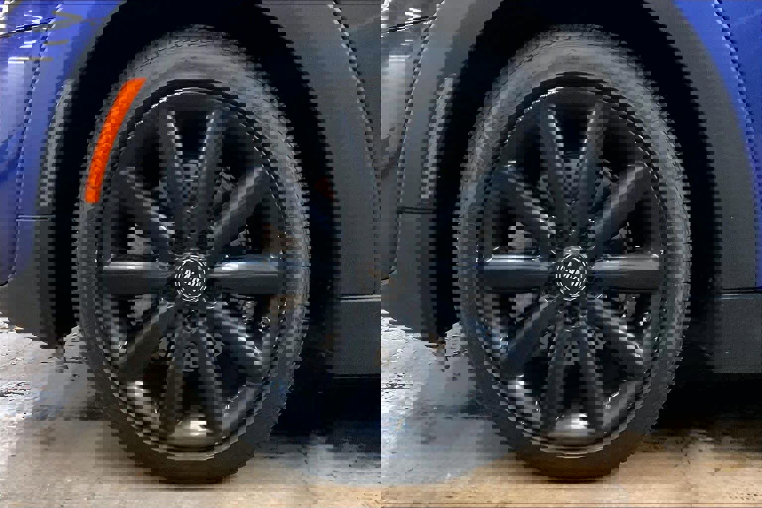 Used 2019 MINI Cooper S w/ Premium Package image 12