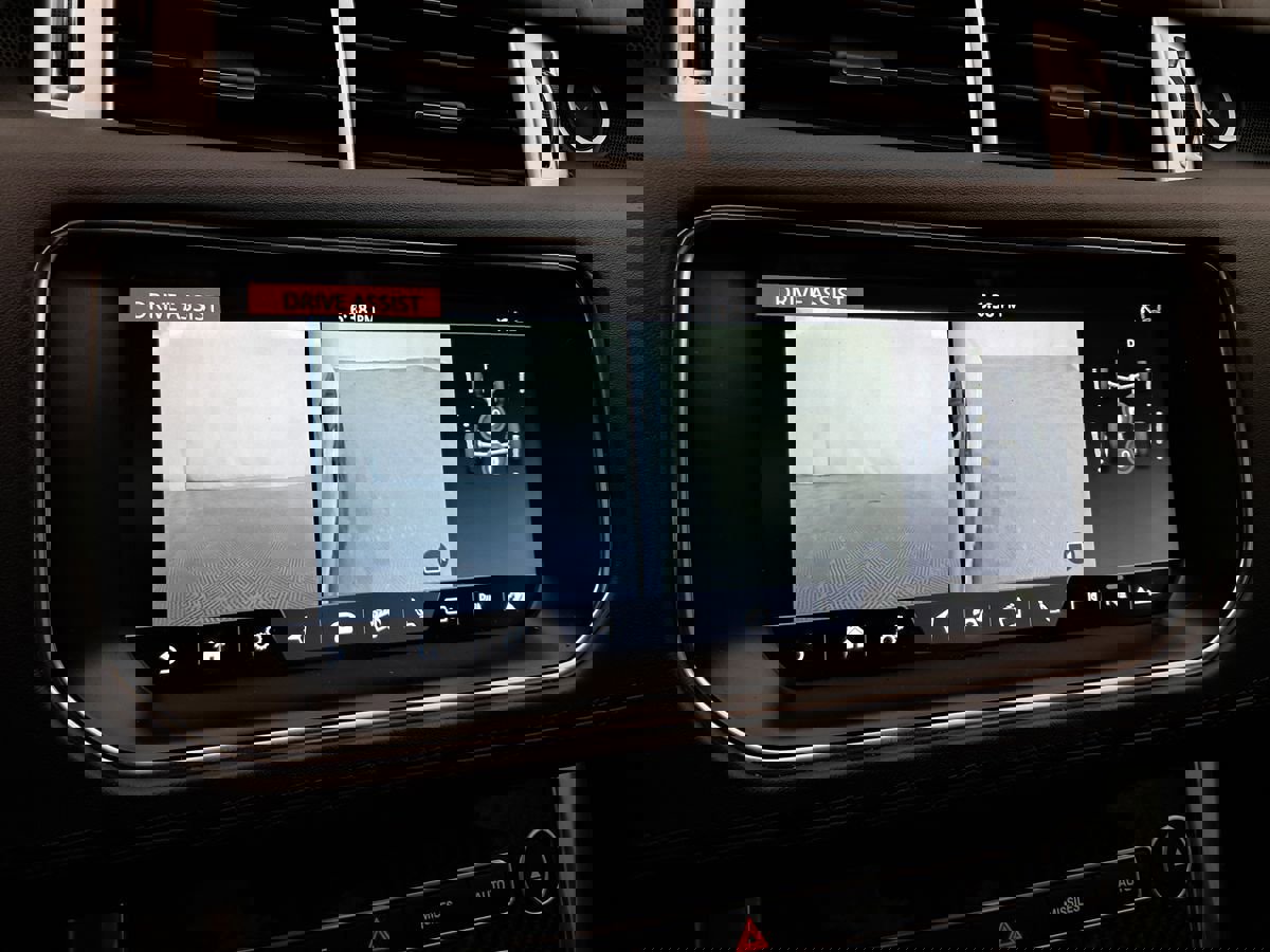 Used 2017 Land Rover Range Rover Sport SVR AWD/4WD image 37