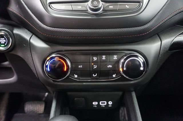 Used 2023 Chevrolet TrailBlazer RS FWD image 16