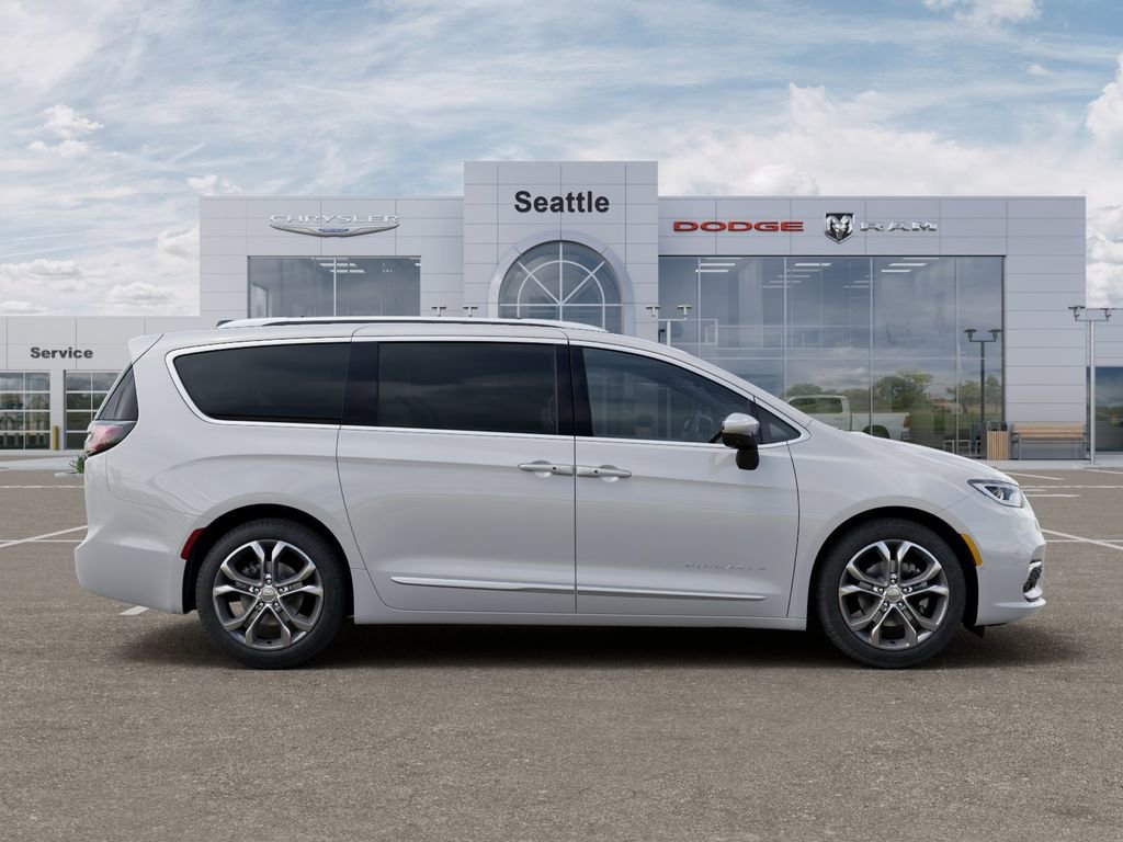 New 2026 Chrysler Pacifica Pinnacle FWD image 22