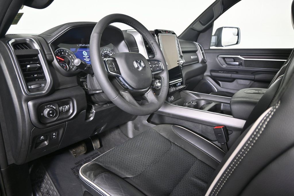 Used 2025 RAM 1500 Laramie image 23