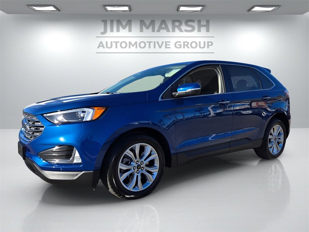Used 2024 Ford Edge Titanium image 2