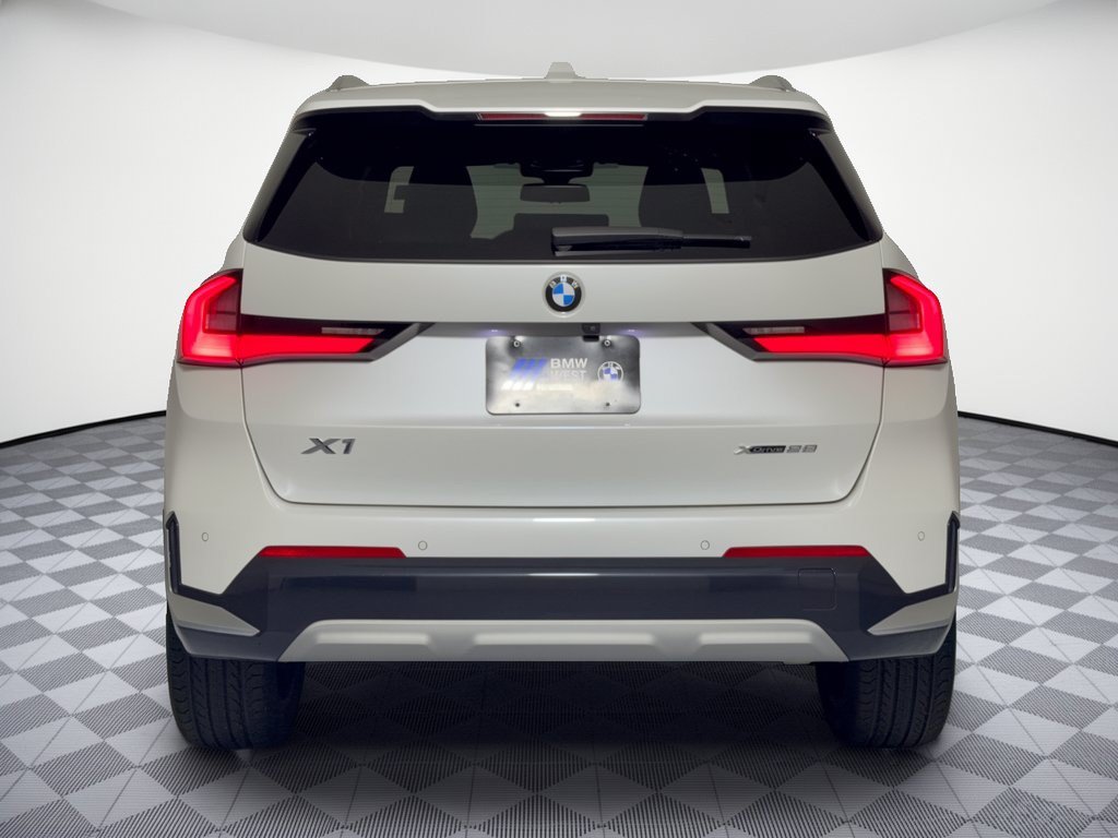 Certified 2024 BMW X1 xDrive28i w/ Technology Package AWD/4WD image 11