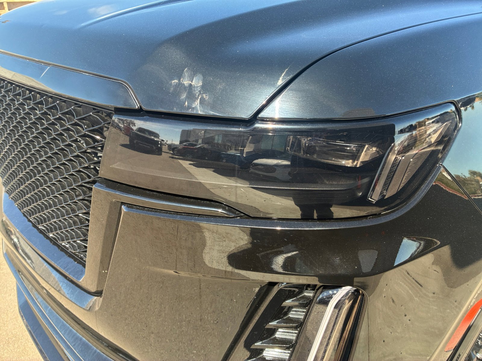 Used 2023 Cadillac Escalade ESV V w/ Heavy-Duty Trailer Package image 9