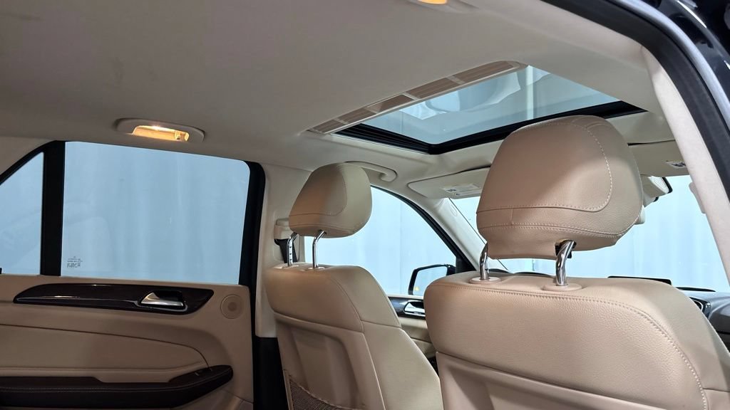 Used 2018 Mercedes-Benz GLE 350 4MATIC image 25