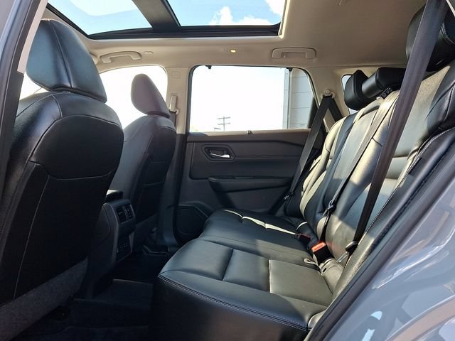 Certified 2023 Nissan Rogue SL w/ SL Premium Package AWD/4WD image 10