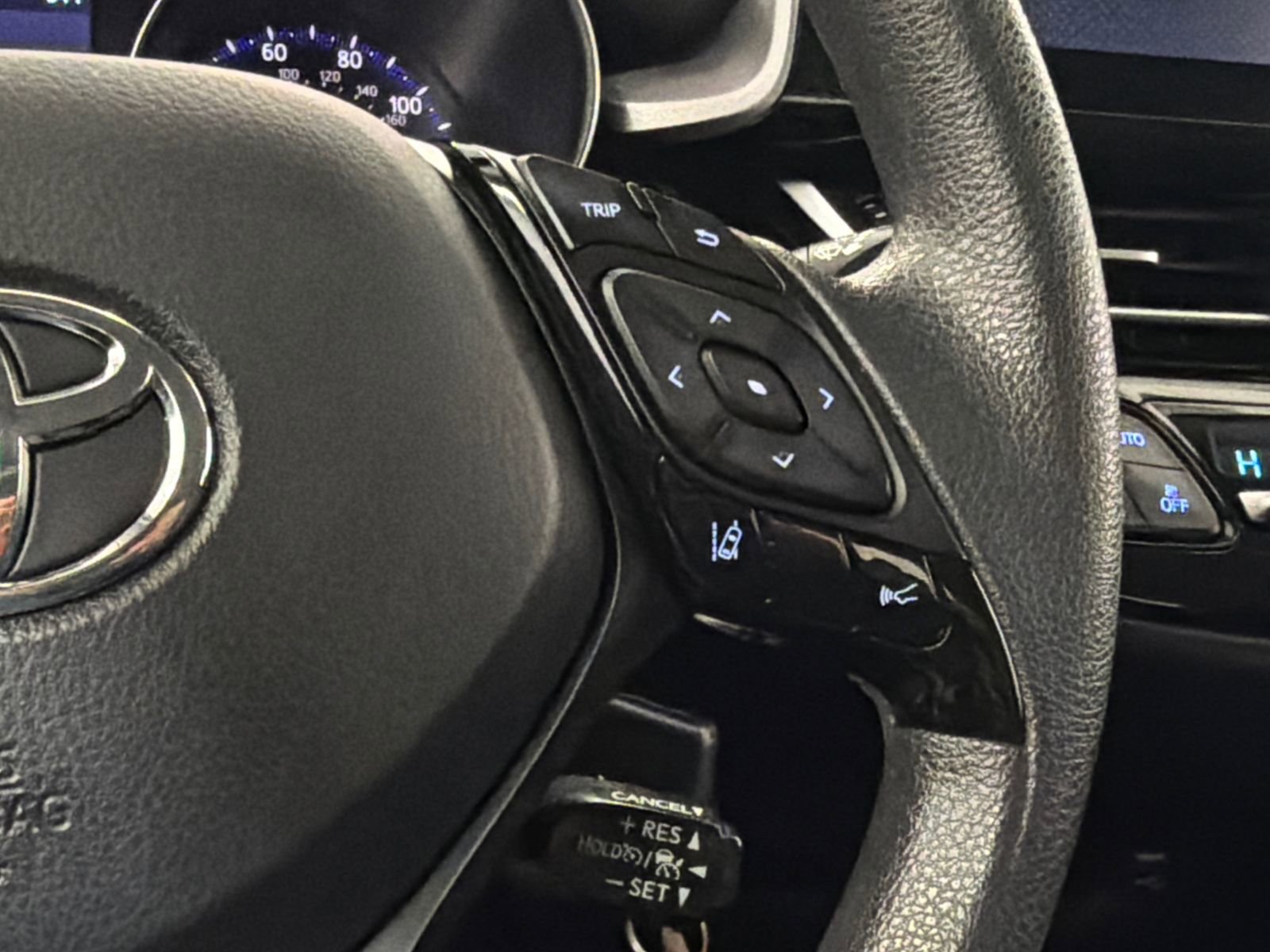 Used 2021 Toyota C-HR LE image 18