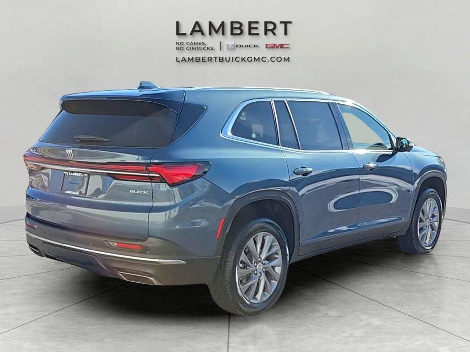 Used 2025 Buick Enclave Preferred image 5