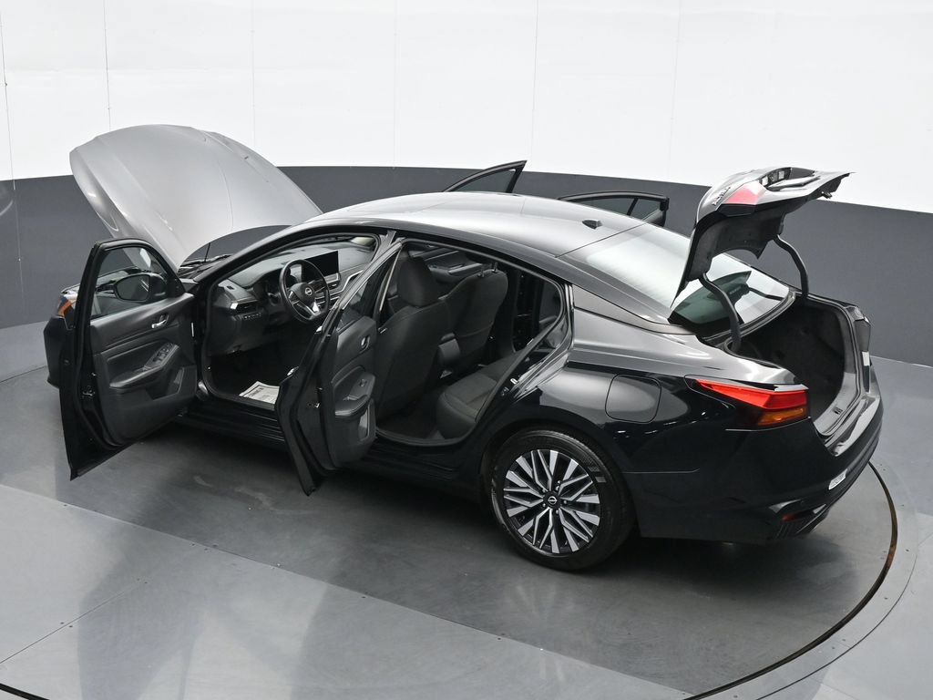 Used 2024 Nissan Altima 2.5 SV w/ SV Premium Package FWD image 38