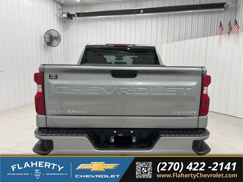 Used 2025 Chevrolet Silverado 1500 Custom AWD/4WD image 4