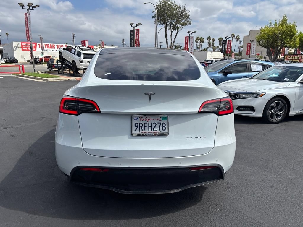 Used 2021 Tesla Model Y Long Range AWD/4WD image 5