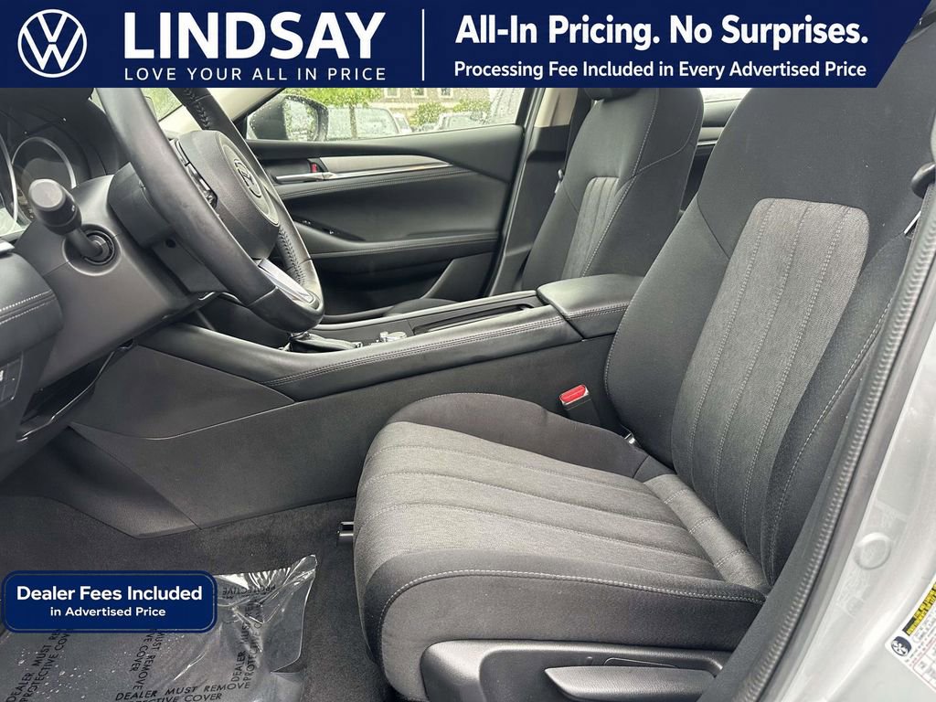 Used 2018 MAZDA MAZDA6 Sport w/ I-ACTIVSENSE Package FWD image 11