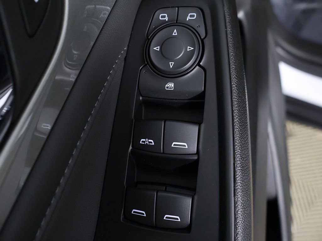 Used 2024 Chevrolet Traverse LT image 35