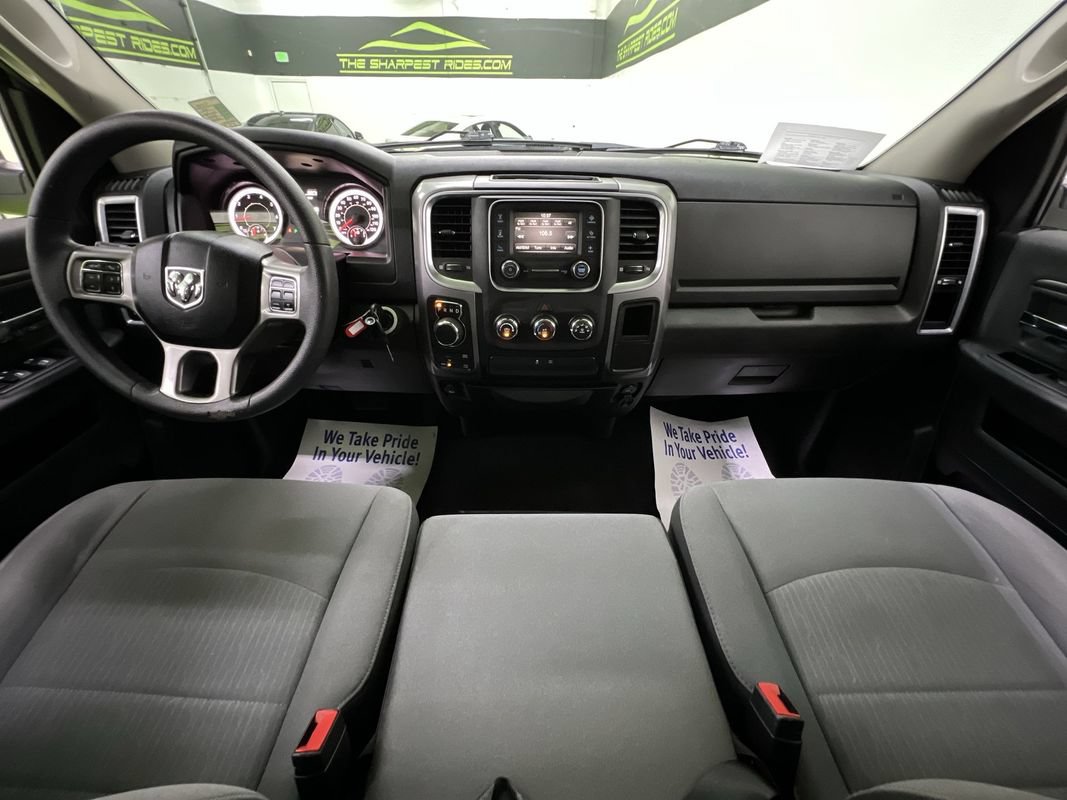 Used 2022 RAM 1500 Classic SLT AWD/4WD image 18