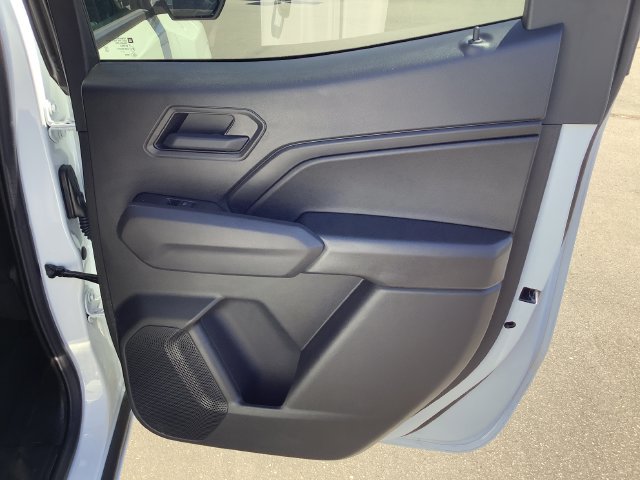 Used 2026 Chevrolet Colorado W/T w/ Advanced Trailering Package RWD image 35