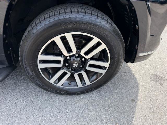 Used 2015 Toyota 4Runner Limited AWD/4WD image 14